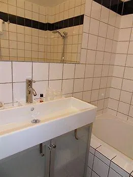 **  Hotel Lambeau Brussels Belgium