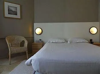 Hotel Lambeau Brussels 2*,